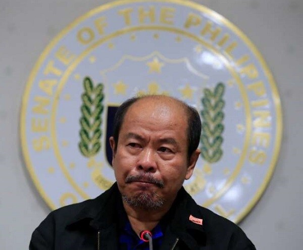 Duterte Davao 'Death Squad' Cop Recants, Testifies He Killed 300