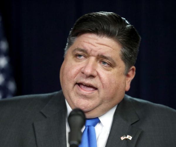 Illinois Governor Issues 'Stay At Home' Order