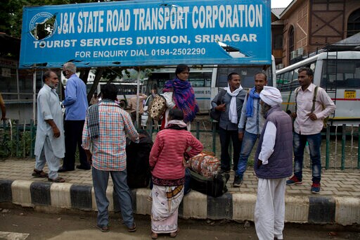 Kashmir Tensions Intensify amid India, Pakistan Skirmishes