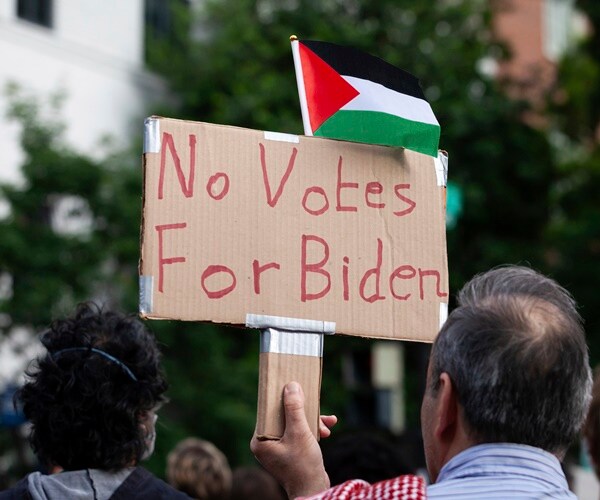 Experts See Possible 'Hot Summer of Protest' Over Gaza