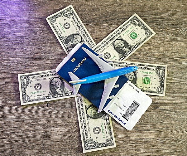 Airline CEOs Plead With White House to Avert Looming Job Cuts