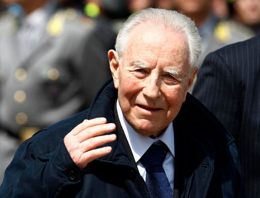 Former Italian President and Premier Ciampi Dies at 95