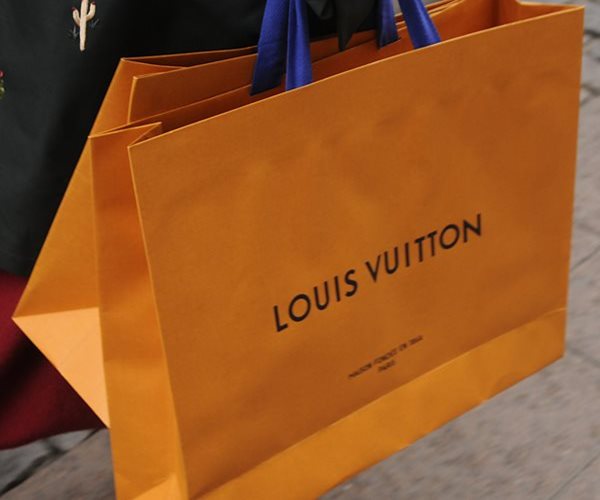 Retail Sales Expected to Grow at Slower Pace in '23