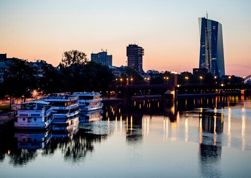 German Business Confidence Declines to near 7-year low