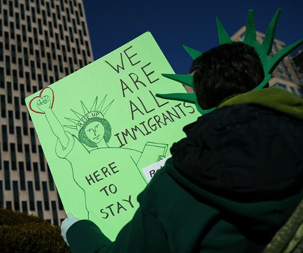 Report: Trump Admin. Approves More Than 55K DACA Applications