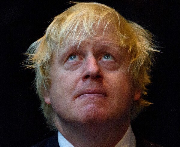 UK: Senior Aides Quit in New Blow to Embattled Boris Johnson
