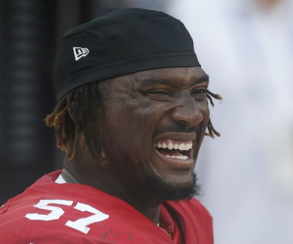 49ers' Harold Declines to Say Why He's Now Standing for Anthem