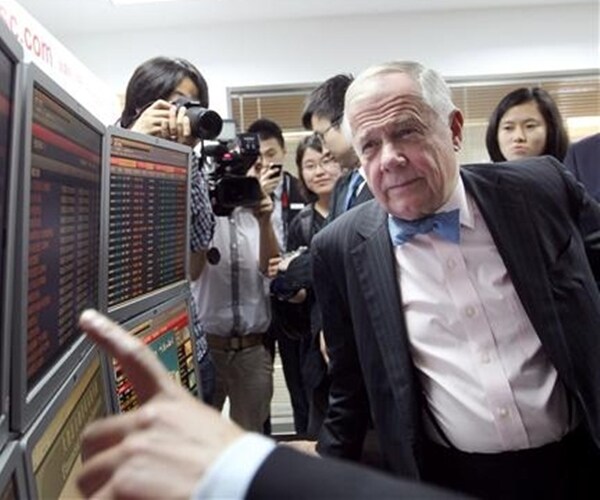 Jim Rogers to Investors: 'Forget China, Buy Russia'