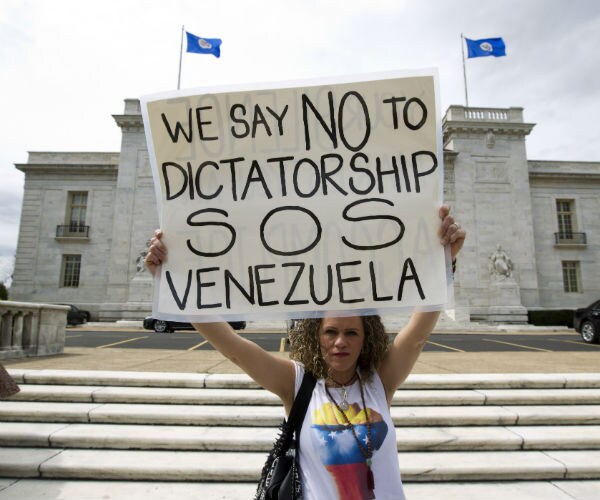 Venezuela Toll Rises to 48 Dead After Protester Is Killed