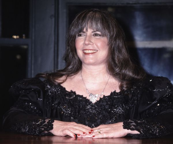 Stars Pay Tribute to Anne Rice