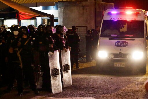 Prisons Bureau: Death Toll in Ecuador Prison Clash Tops 100
