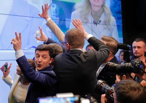 Comic Zelenskiy Wins Ukraine Presidential Vote in Landslide