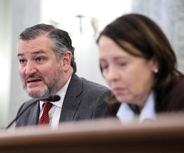 sens. ted cruz and maria cantwell