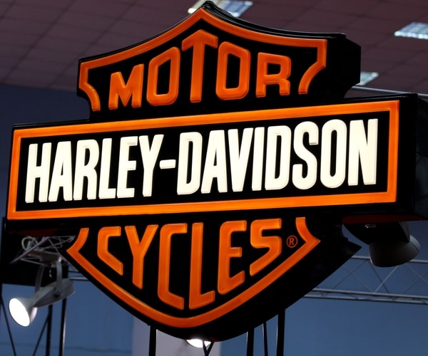 Harley Shares Rally After Profit-Margin Forecast Cut on Tariff Hit