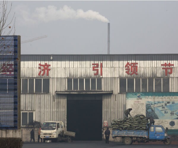 Abundant Fossil Fuels Give Trump Upper Hand on Climate