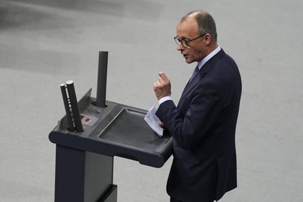 German Parliament to Vote on Migration Bill 