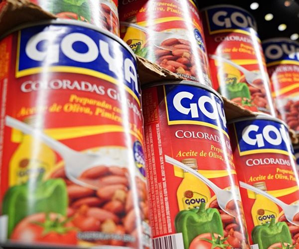 Some US Consumers Stockpile Goods Ahead of Trump's New Tariffs