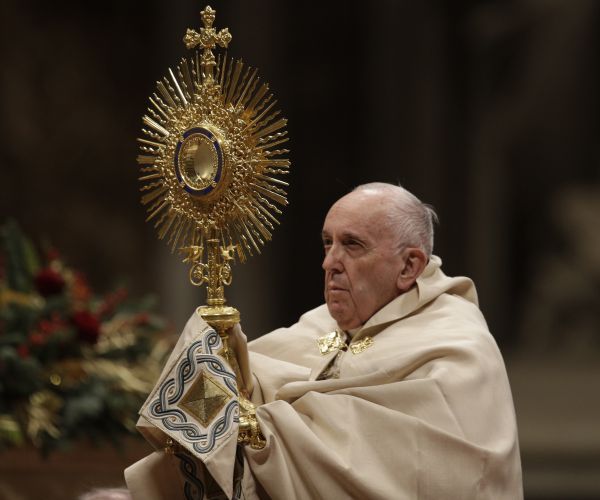 Disgruntled Pope Francis Pulls Himself Free from Woman's Grasp