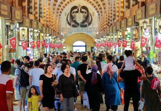 Turkish Currency Stabilizes Ahead of Finance Chief Speech