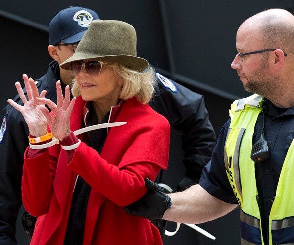 Jane Fonda Spends Night in Jail After Demonstration Arrest