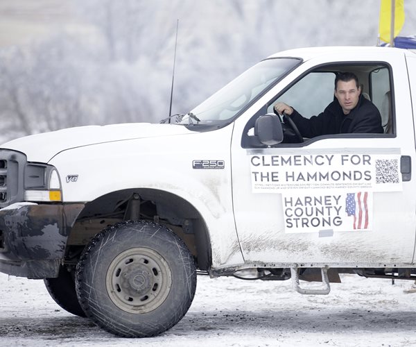 Call for Supplies as Oregon Standoff Enters Second Week