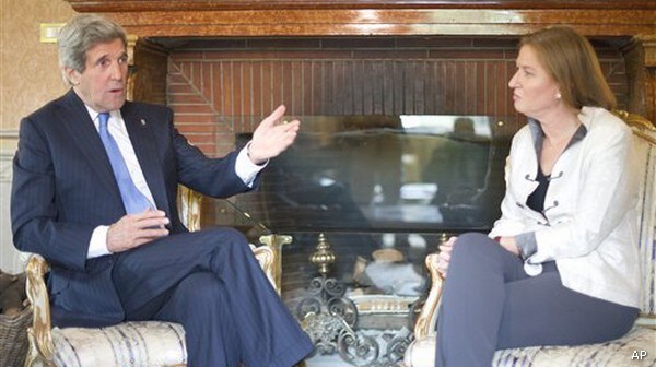 Kerry to Visit Mideast Later This Month to Try and Revive Peace Process 