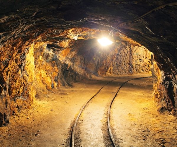 This Junior Miner Surged Almost 1,000 Percent on Mine Asset Sale