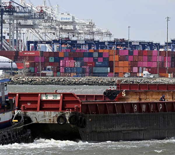 N.Y. Fed: Supply Chain Pressures Eased in April