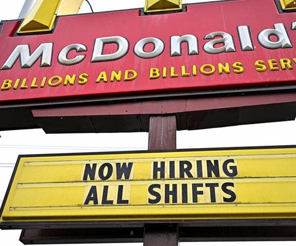 N.Y. Fed: Workers Increasingly Worried About Job Market