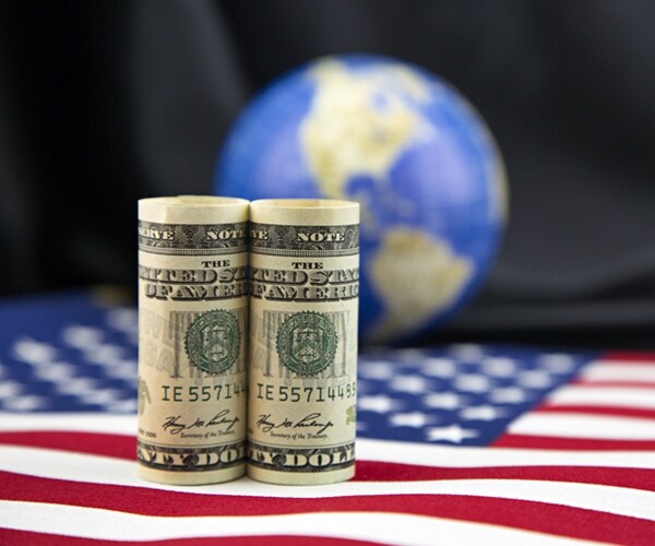 Economists: Tariffs Will Result in Overall Job Losses for US Workers