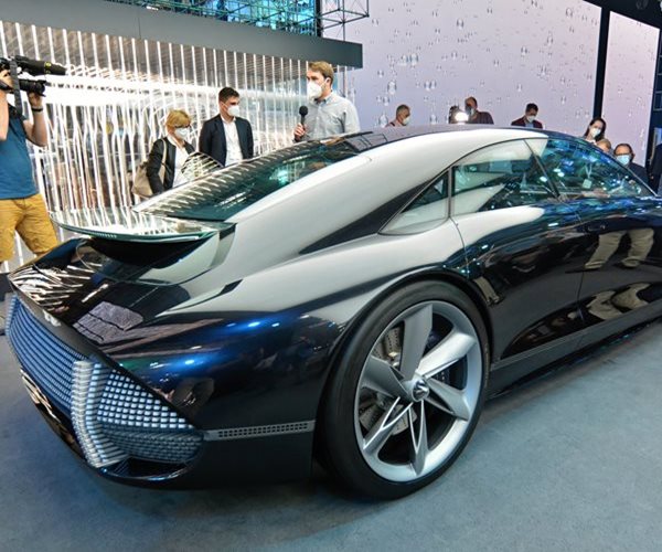Lauren Fix, The Car Coach: Check Out the Big Reveals at the 2023 New York Auto Show!