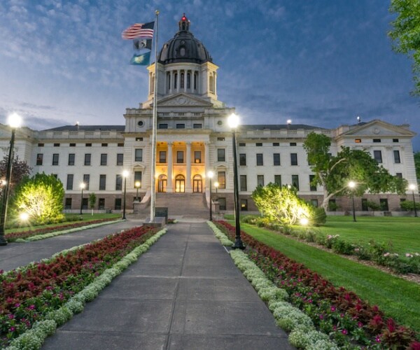 South Dakota to Vote on Whether to Legalize Cannabis, but With Stipulations
