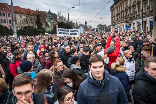 Slovaks Hold New Anti-govt Protests in Slain Reporter Case