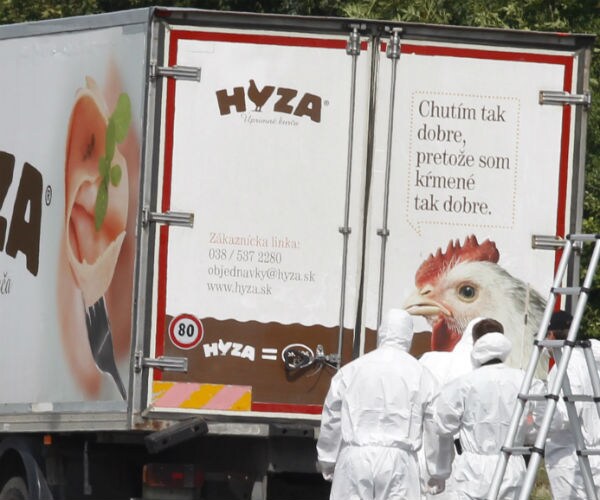 3 Arrested in Deaths of 71 Migrants in Truck in Austria