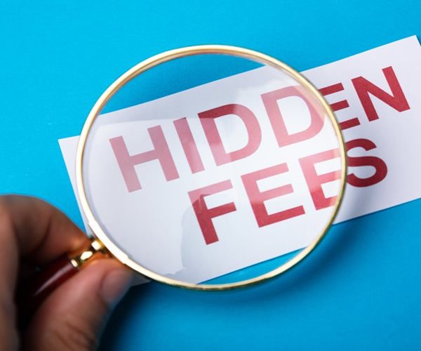 US Consumer Watchdog: Illegal Bank Fees Pervasive