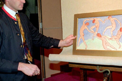 French Auction Workers Convicted in Vast Theft Scam