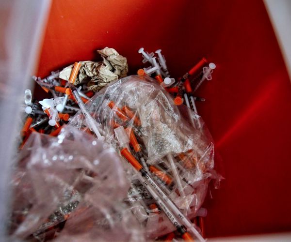 Judge: Pharmacies Owe 2 Ohio Counties $650M in Opioids Suit