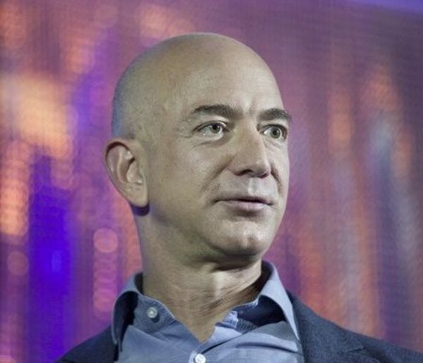 Ecuadorean Navy Airlifts Bezos After Kidney Stone Attack