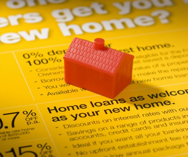 US Pending Home Sales Fell 0.7 Percent in July