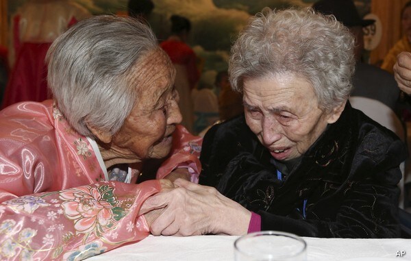 Tearful Korean Reunions Begin; First since 2010