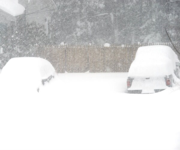 5 Ways to Stay Safe in Snowy Winter Weather