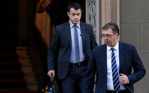 Serbia's Leaders Refuse to Influence Bosnian Serbs