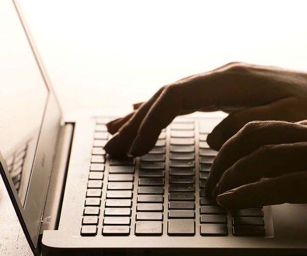 Lawmakers Back Bill to Combat 'Revenge Porn'