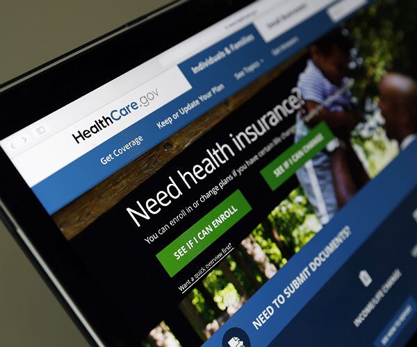 Obamacare Sign-ups Drop Due to Cancellations