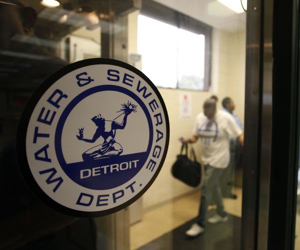 Detroit Schools Shut off Drinking Water Due to Lead, Copper