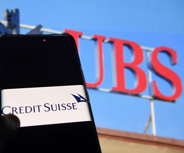 Credit Suisse, UBS Shares Plunge