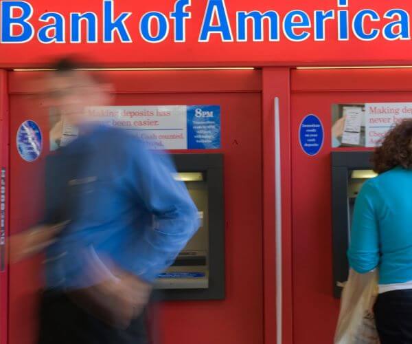 BofA, JPMorgan Experience Industry-wide Deposit Delays 