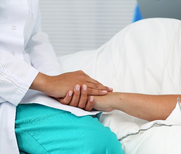 Abortion in Focus in Wisconsin, Minnesota Midterm Primary Voting