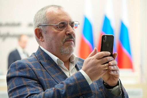 A Russian Politician Calling for Peace in Ukraine Is Rejected as a Presidential Candidate