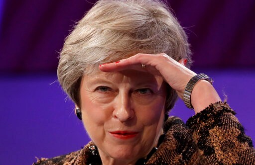 Allies Threaten to Pull Support from May in Brexit Dispute